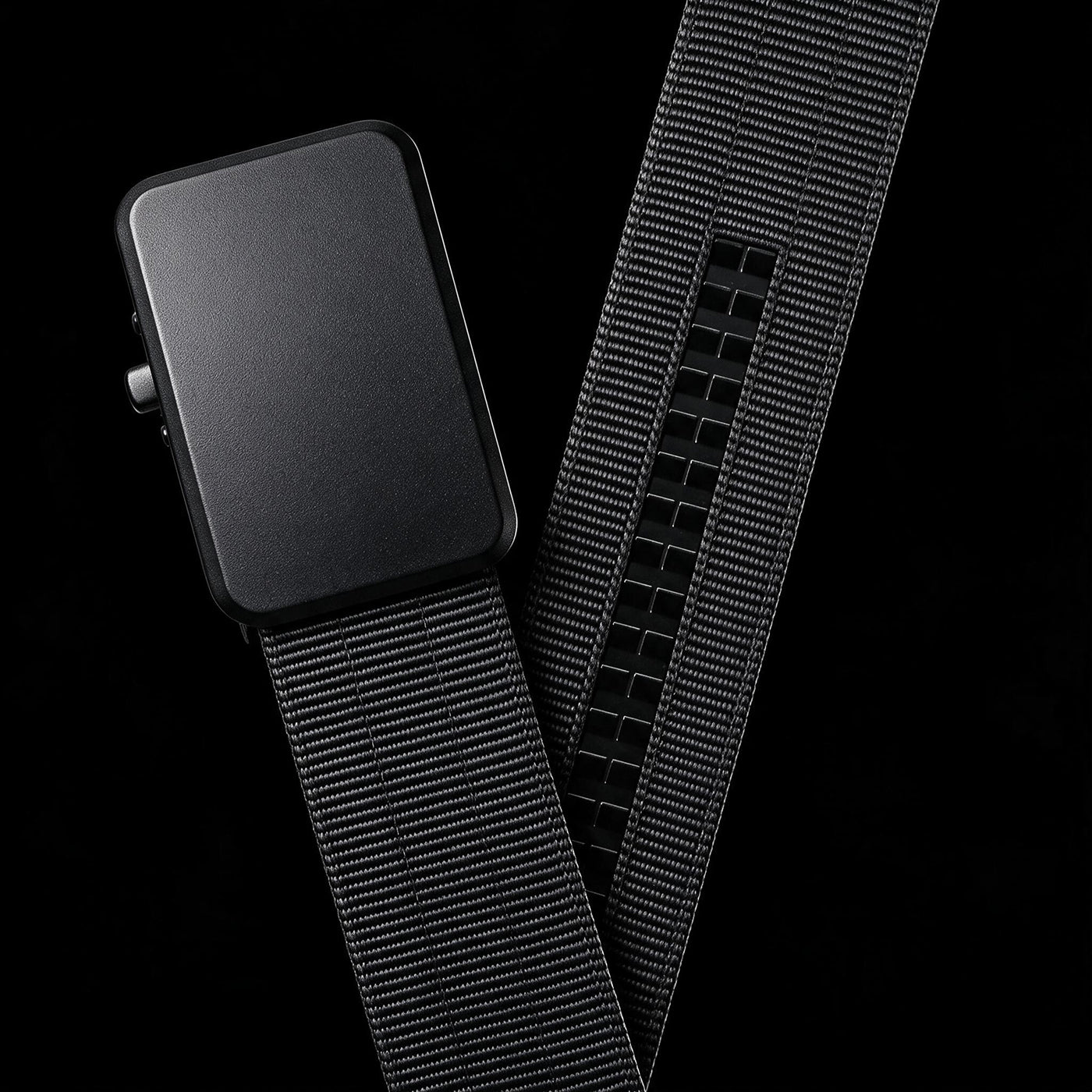 THE OUTDOOR BELT - BLACK